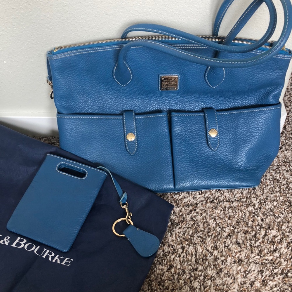 Dooney and Bourke bag